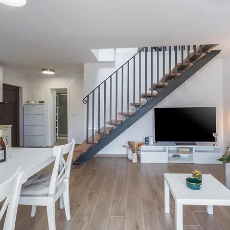 Luka Premium Porec